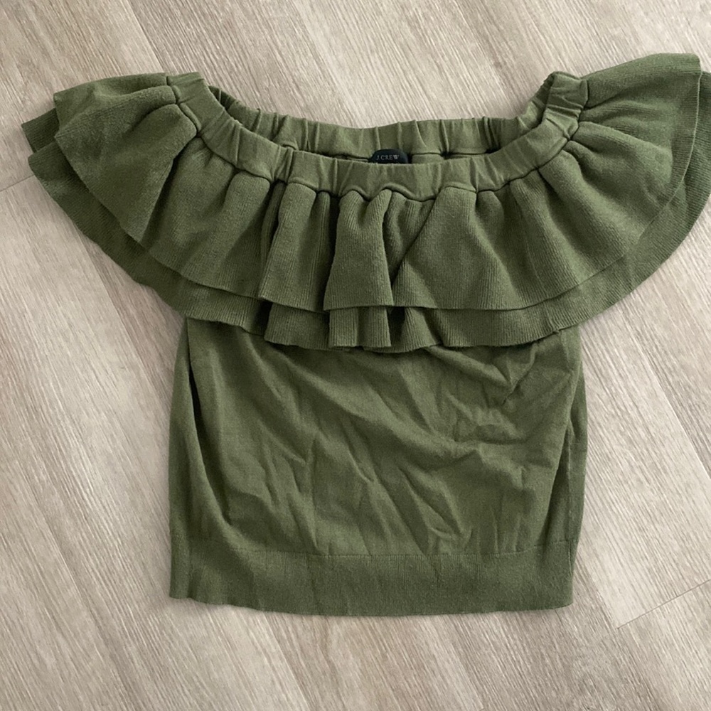 Ruffled off the shoulder top